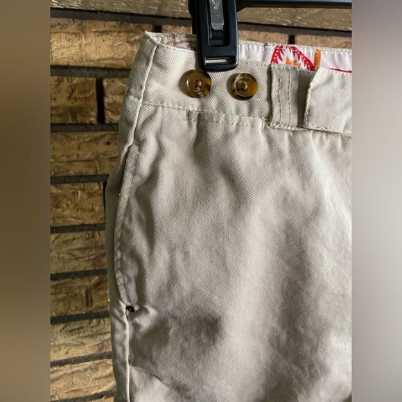 Tommy Hilfiger khaki shorts - Picture 4 of 6